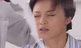 富婆吃瓜群众视频,揭秘娱乐圈幕后风云