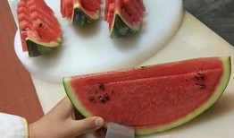 喜欢美食的吃瓜群众是谁,揭秘那些热爱美食的美食达人